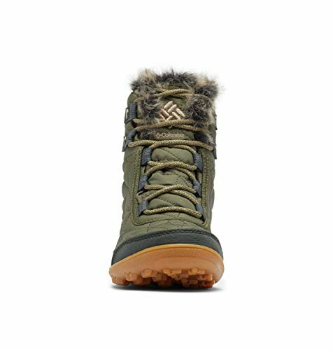 Front view of a green winter boot with fur lining