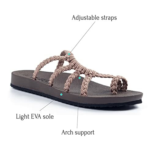 Women's sandal with adjustable straps, light EVA sole, and arch support.